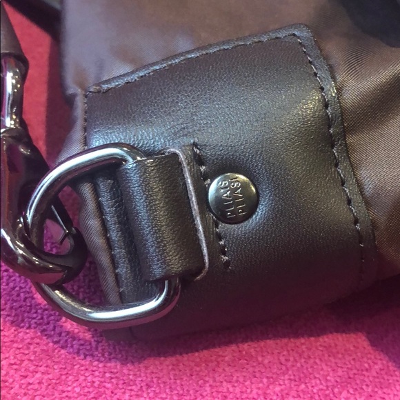 PleatsPlease shoulder/tote bag - Picture 4 of 11